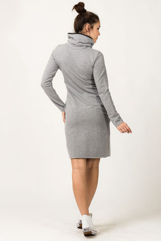  Sukienka Model Kaja 10 Light Grey/Dark Grey - Tessita 