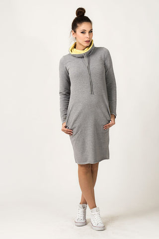  Sukienka Model Kaja 8 Light Grey/Yellow - Tessita 