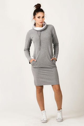  Sukienka Model Kaja 7 Light Grey/White - Tessita 