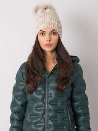 Czapka-JK-CZ-24.30-beżowy