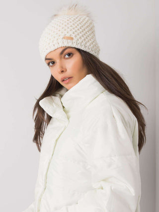 Czapka-JK-CZ-32.15-biały