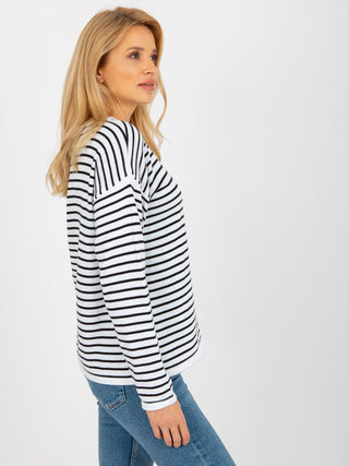 Sweter-LC-SW-6006.22-biało-czarny