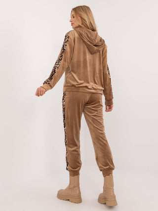 Komplet-DHJ-KMPL-9137.25-camelowy