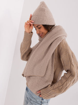 Czapka-D90012Y72044B-ciemny bezowy