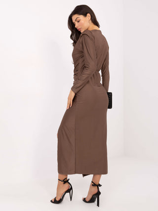 Sukienka-IT-SK-21625.84-ciemny bezowy