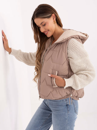 Kamizelka-MBM-KZ-2502.27-ciemny bezowy