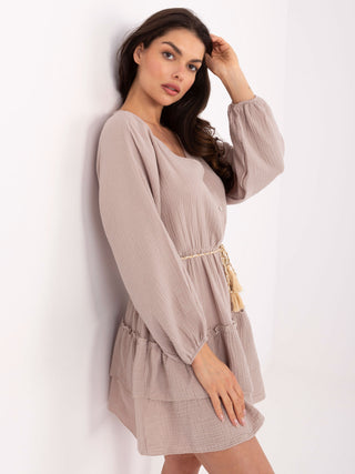 Sukienka-MI-SK-A5079.27-ciemny bezowy