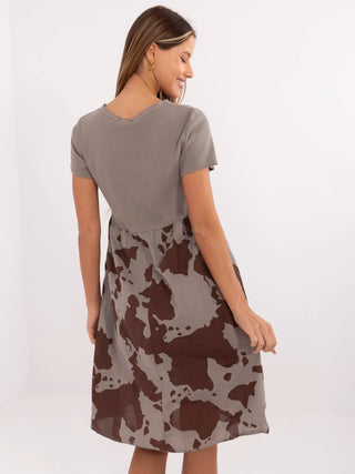 Sukienka-DHJ-SK-253701.80-ciemny bezowy