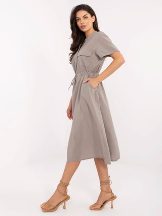 Sukienka-MI-SK-109898.68-ciemny bezowy