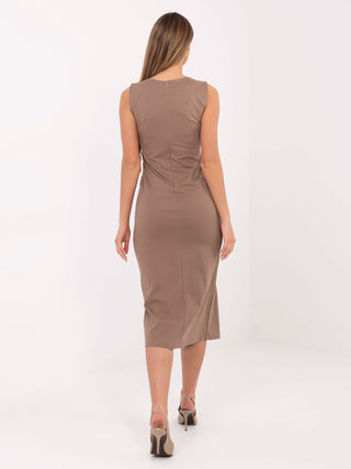 Sukienka-IT-SK-21891.61-ciemny bezowy