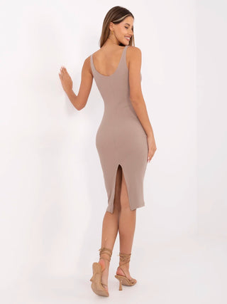 Sukienka-RV-SK-7531.54-ciemny bezowy