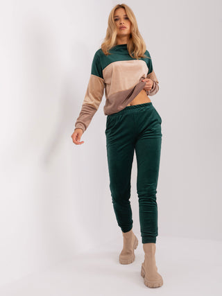 Komplet-WN-KMPL-8214.31-ciemny zielony