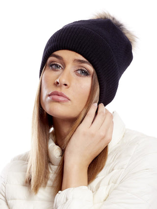 Czapka-AT-CZ-171701.37-czarny