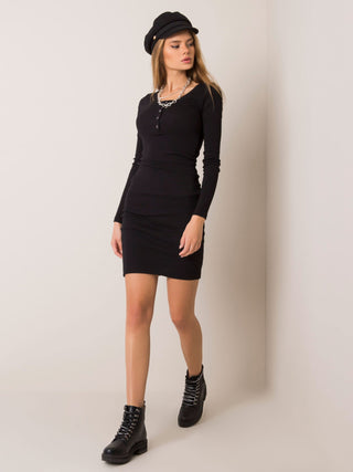 Sukienka-RV-SK-5765.44P-czarny