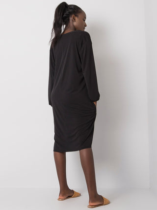 Sukienka-EM-SK-ES-21-604.99-czarny