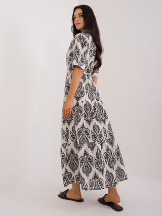 Sukienka-DHJ-SK-19125.10X-biało-czarny