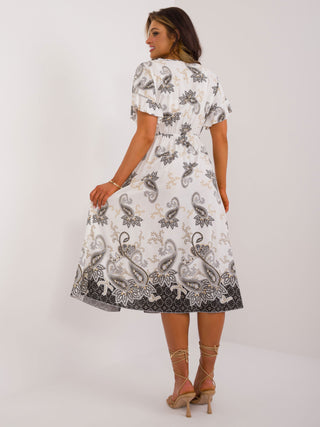 Sukienka-DHJ-SK-19277.13-biało-czarny