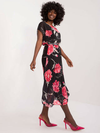 Sukienka-DHJ-SK-8839-4.00P-czarno-różowy