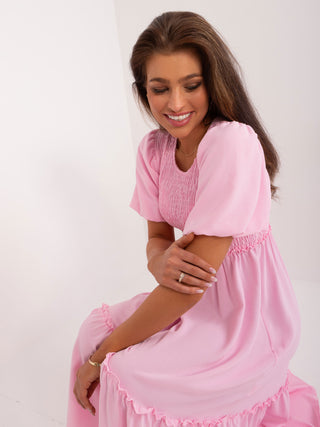 Sukienka-DHJ-SK-8933.94-jasny różowy