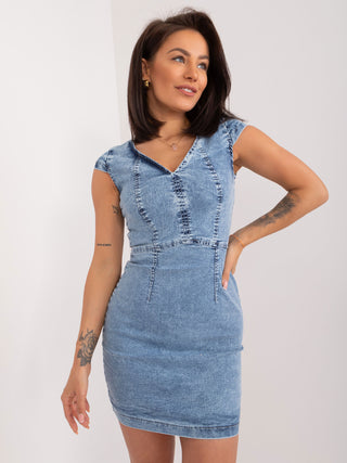 Sukienka-LK-SK-508632.33X-niebieski