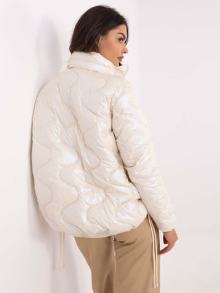 Kurtka-NM-KR-T2-2227-12.27-ecru